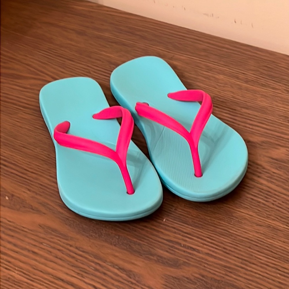 DSG Flip Flops Size 11/12